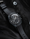 Curved Rubber Strap - Black - OM Luxury